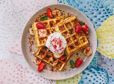 ‪friends Restaurant & Cafe‬