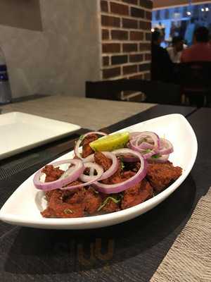 ‪chakra Restaurant‬