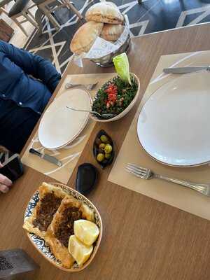 ‪al Hallab Restaurant & Sweets‬