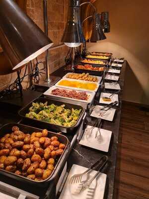 ‪the World Eatery‬