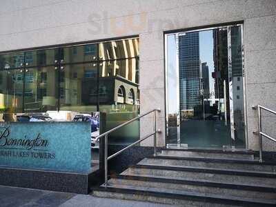 ‪healey's Bar And Terrace‬