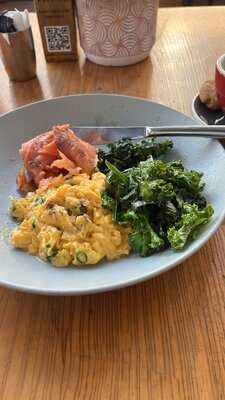 ‪brothaus Bakery‬