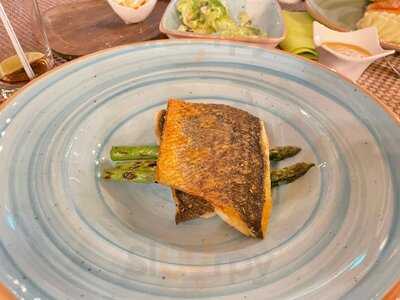 ‪olival Eatery & Bar‬