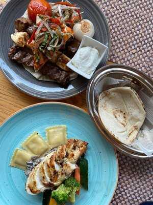 ‪olival Eatery & Bar‬