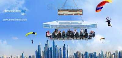 ‪dinner In The Sky‬