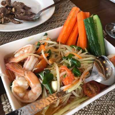 ‪spicy And Ginger Thai Restaurant‬