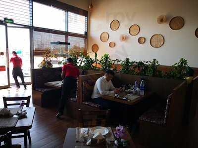 ‪spicy And Ginger Thai Restaurant‬