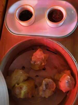 ‪asian District‬