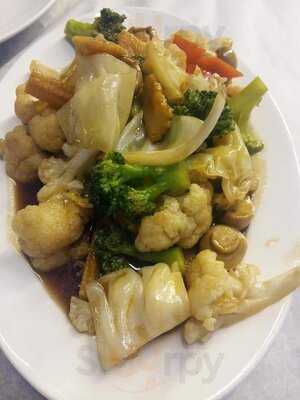 ‪paluto Restaurant By Chef Boy Logro‬