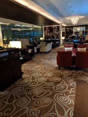 ‪the Authors' Lounge‬