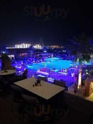 ‪district Bar, Lounge & Bistro‬