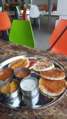 ‪veg Hut Restaurant‬