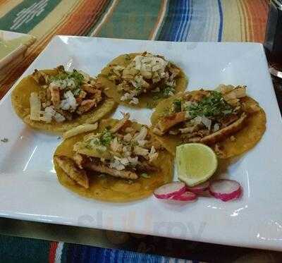 ‪salsa Restaurant‬