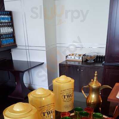 ‪waldorf Astoria Club Lounge‬