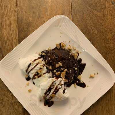 ‪the Flipside Restobar‬