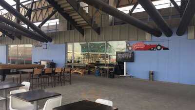 ‪victory Games And Café‬