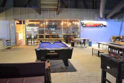 ‪victory Games And Café‬