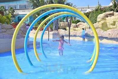 ‪splashers & Waves‬