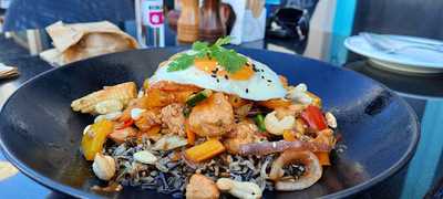 ‪paul Bakery & Restaurant‬