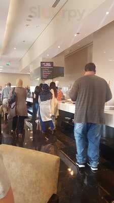 ‪metro Restaurant‬