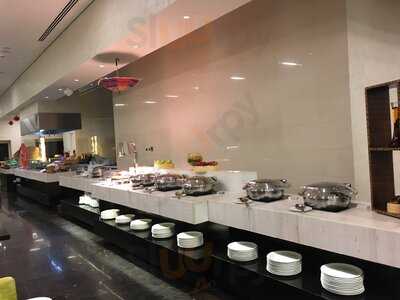 ‪metro Restaurant‬