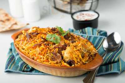 ‪rolls N'kababs‬