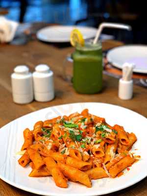 ‪rolls N'kababs‬