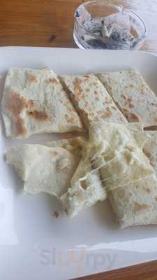 ‪labneh Wa Zaatar Restaurant‬