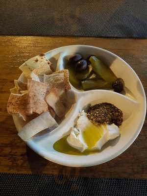 ‪labneh Wa Zaatar Restaurant‬