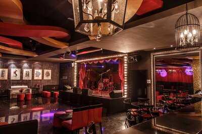 ‪scarlet Cardinal‬