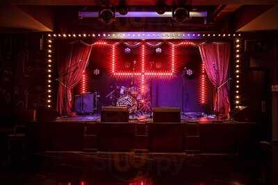 ‪scarlet Cardinal‬