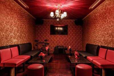 ‪scarlet Cardinal‬