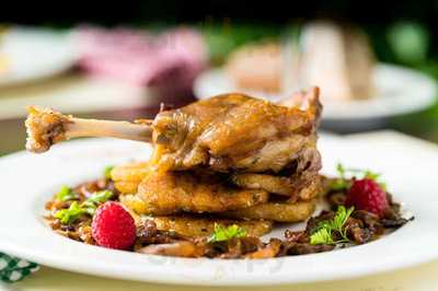 ‪apachi Restaurant & Cafe‬