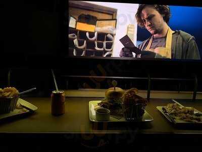 ‪guy Fieri Jebel Ali Kitchen & Bar - Reel Cinemas‬