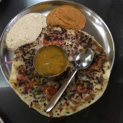 ‪madhura Sweets & Meals‬