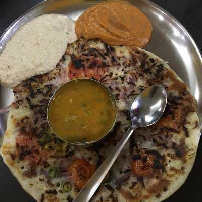 ‪madhura Sweets & Meals‬