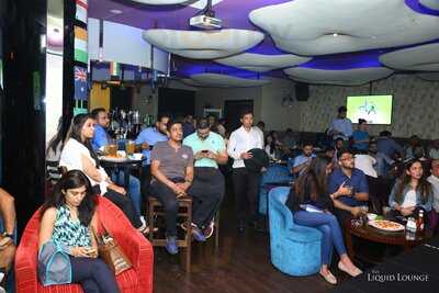 ‪the Liquid Lounge‬