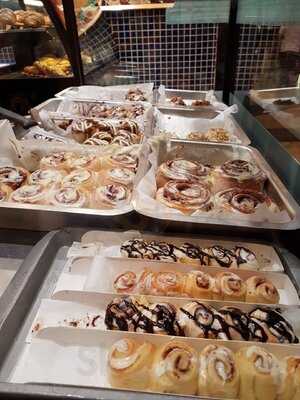 ‪cinnamon Cafe Lounge‬