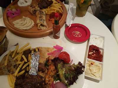 ‪fakhreldine Restaurant & Cafe‬