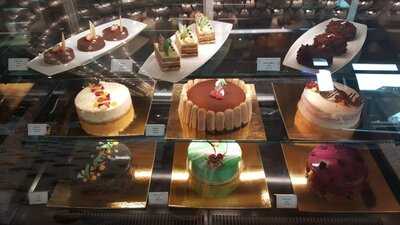 ‪axis Lobby Lounge‬