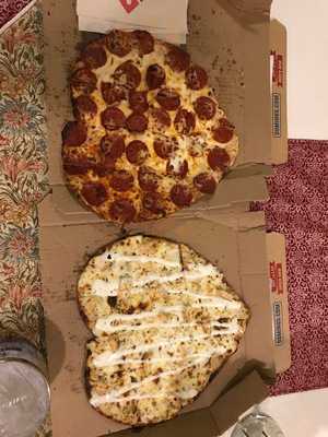 ‪domino's Pizza‬