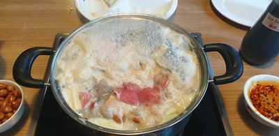 ‪xiao Hong Niu Hot Pot‬