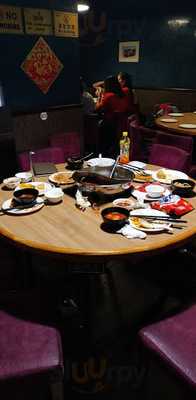 ‪xiao Hong Niu Hot Pot‬