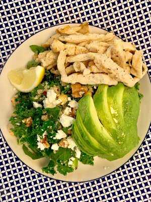 ‪carluccio's - Arabian Ranches‬