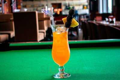 ‪bricks Sports Lounge‬