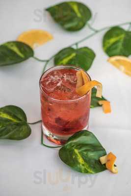 ‪carino's Italian Grill‬