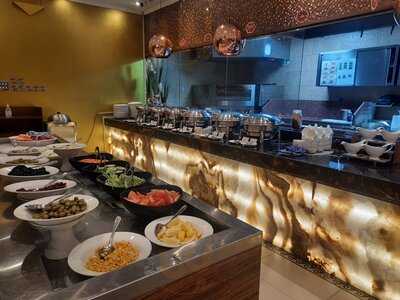 ‪donatello Restaurant & Lounge‬