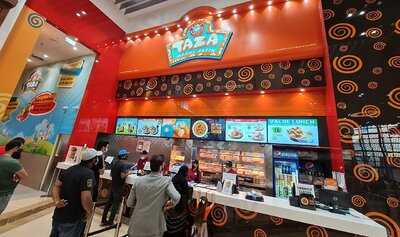 ‪al Tazaj Fakieh Bbq Chicken Restaurant‬