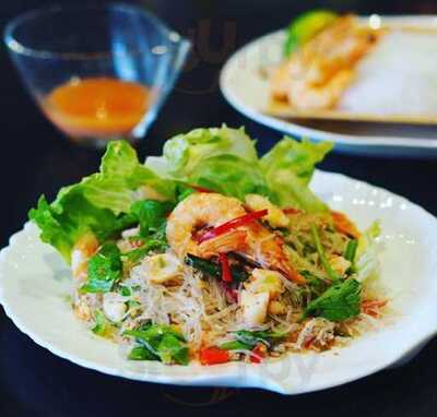 ‪thai Kitchen Restaurant & Catering‬