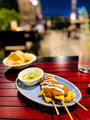 ‪thai Kitchen Restaurant & Catering‬